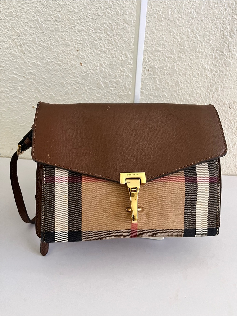 Burberry Macken shoulder bag